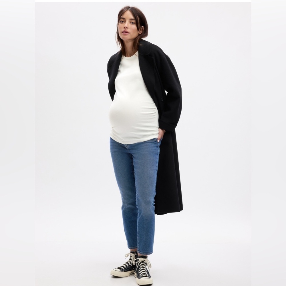 NWT GAP Maternity Inset Panel Vintage Slim Jeans Size 27/4 Short